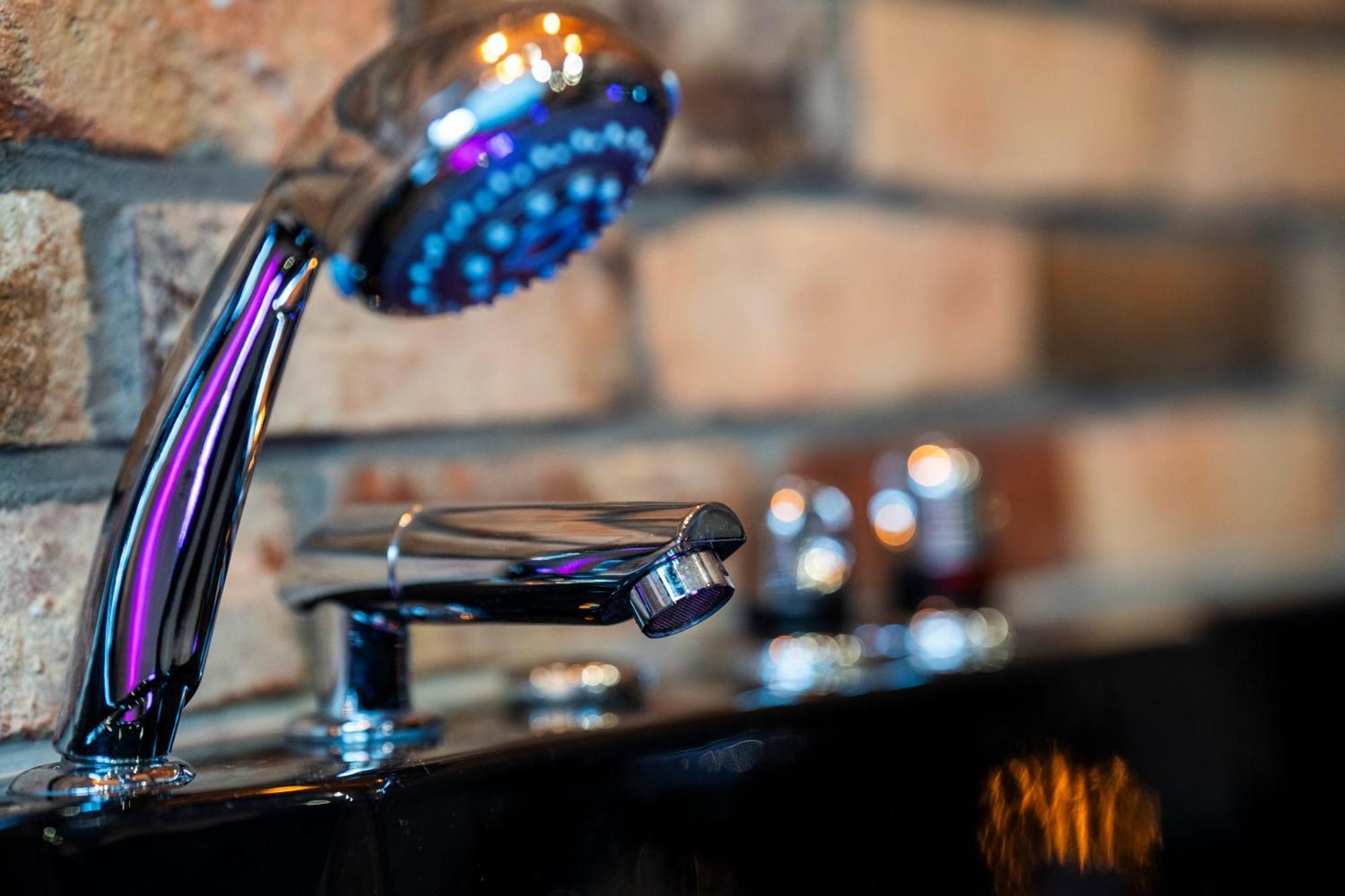 Aparthotel Zator Industrial 58 Jacuzzi Ngoại thất bức ảnh