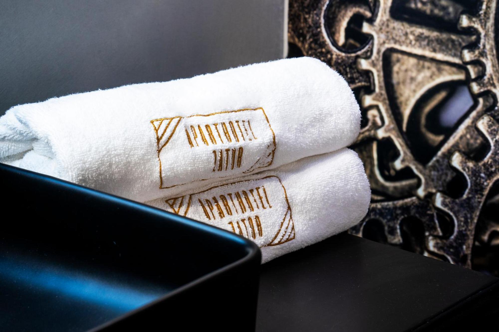 Aparthotel Zator Industrial 58 Jacuzzi Ngoại thất bức ảnh